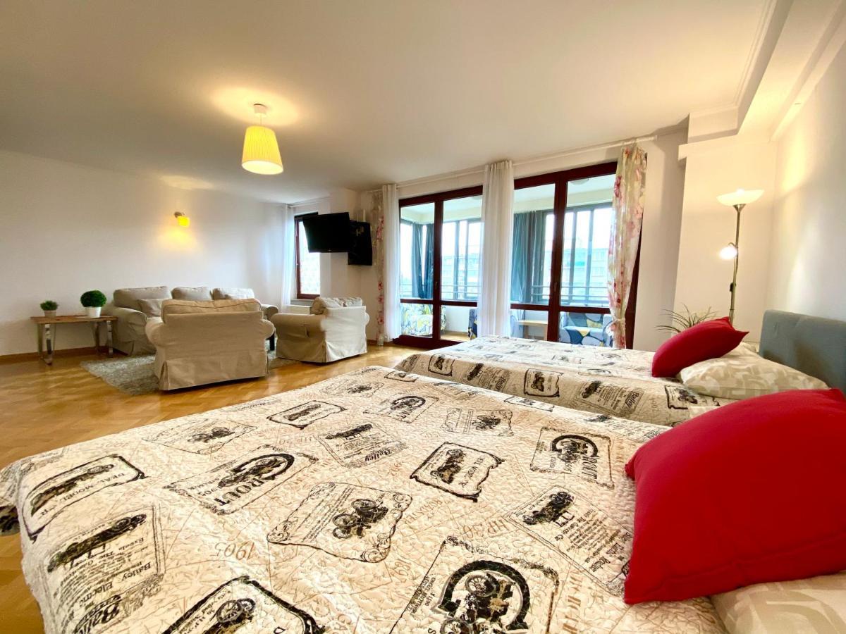 Center Warsaw - Apartmenty Jana Pawla II Eksteriør billede