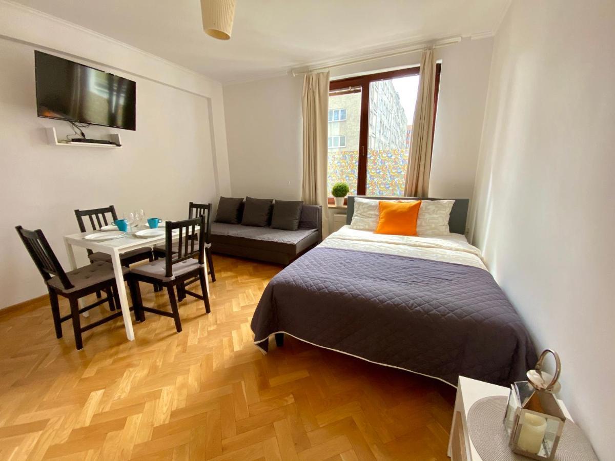 Center Warsaw - Apartmenty Jana Pawla II Eksteriør billede