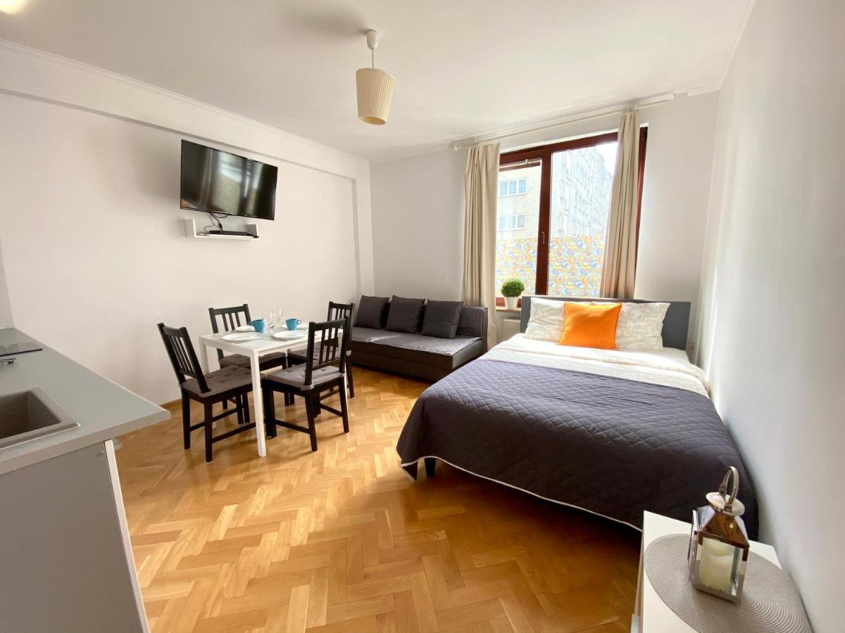 Center Warsaw - Apartmenty Jana Pawla II Eksteriør billede