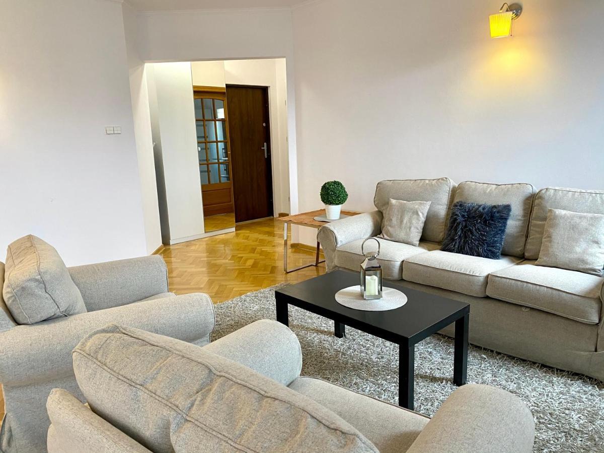 Center Warsaw - Apartmenty Jana Pawla II Eksteriør billede