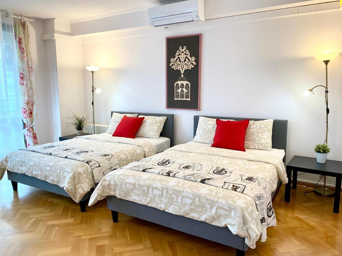 Center Warsaw - Apartmenty Jana Pawla II Eksteriør billede